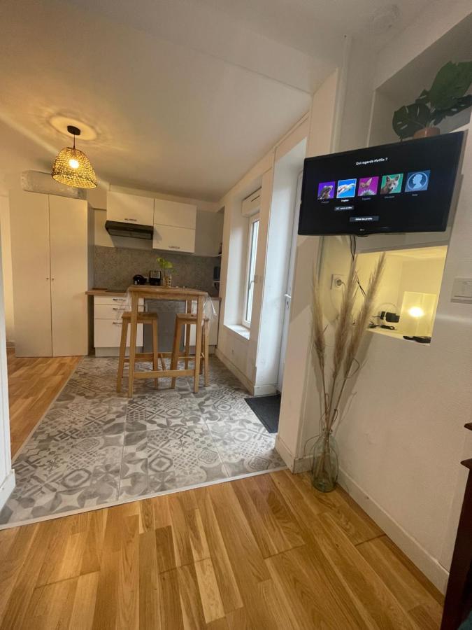 L'escale Niortaise - Centre-ville - 10mn Gare - Wifi - Netflix Appartement