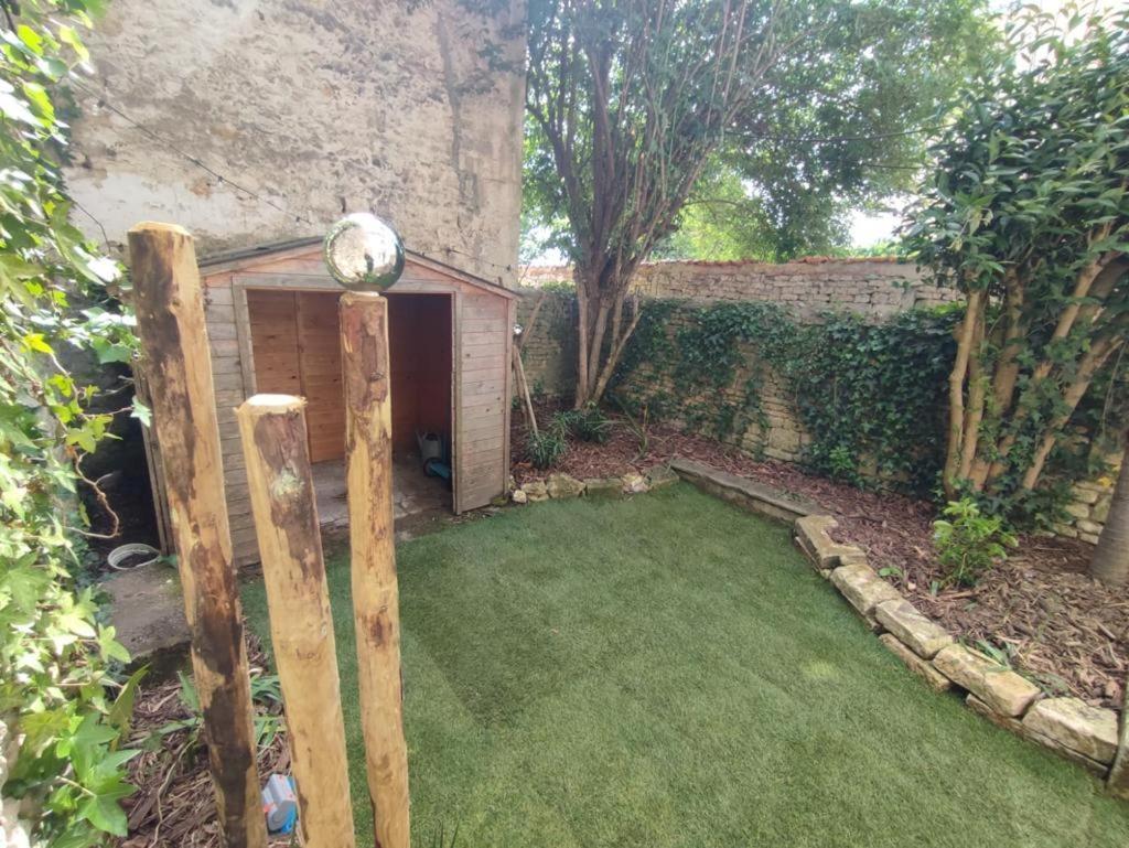 Appartement L'escale Niortaise - Centre-ville - 10mn Gare - Wifi - Netflix Niort