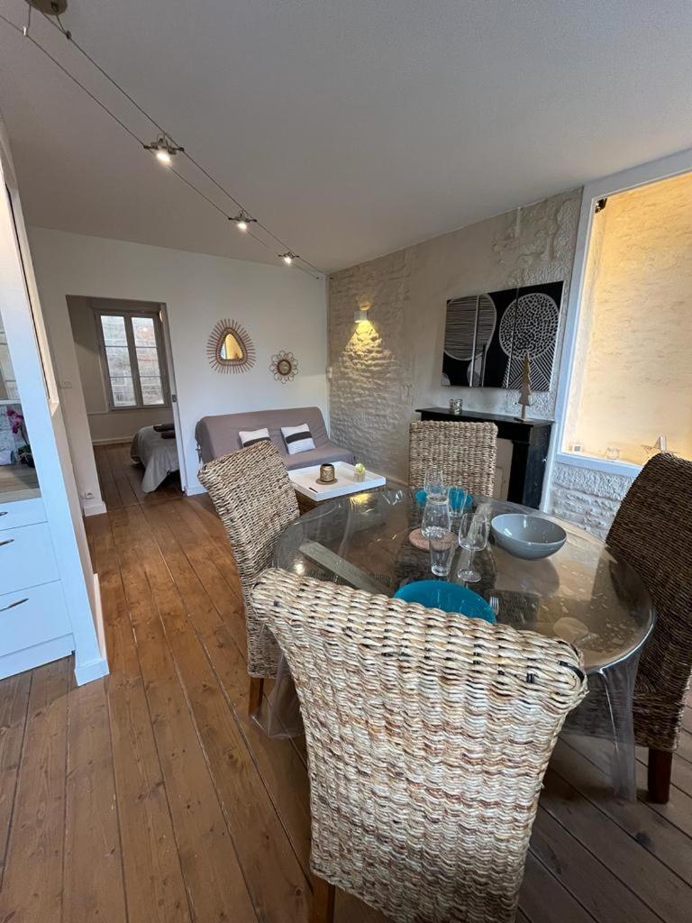 L'escale Niortaise - Centre-ville - 10mn Gare - Wifi - Netflix Niort