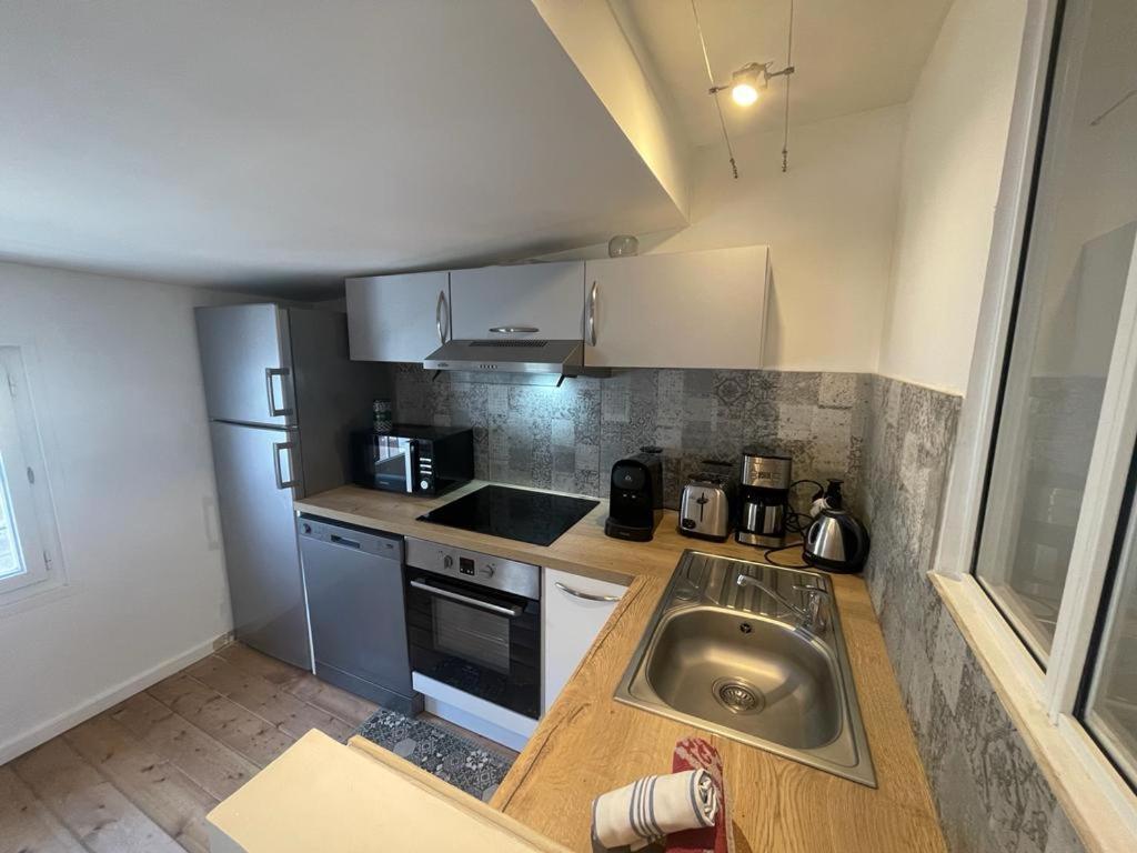L'escale Niortaise - Centre-ville - 10mn Gare - Wifi - Netflix Appartement Niort