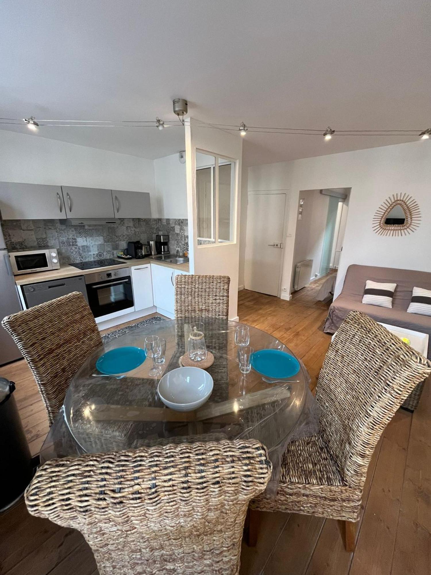 L'escale Niortaise - Centre-ville - 10mn Gare - Wifi - Netflix *